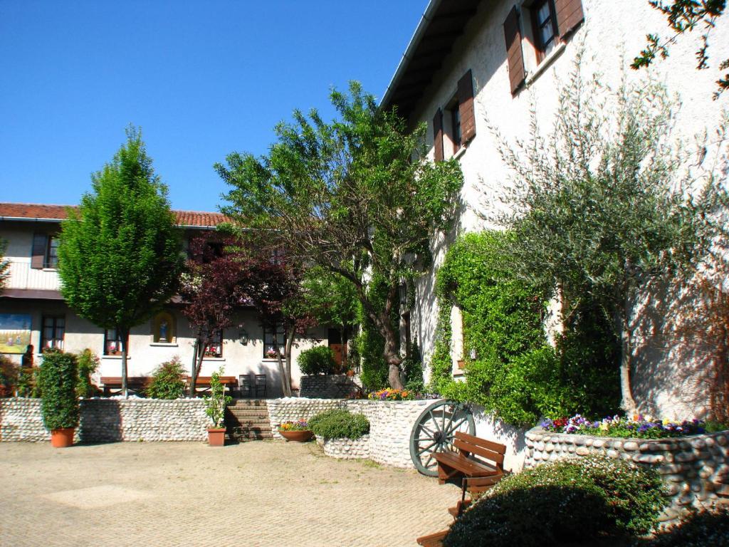 Agriturismo Cassinazza Orsenigo Экстерьер фото